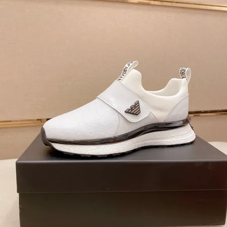 アルマーニ カジュアルシューズ