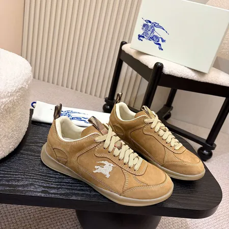 バーバリー ス スニーカー