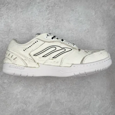 バレンシアガ カジュアルシューズ