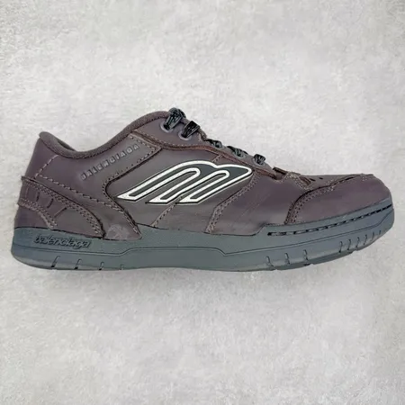 バレンシアガ カジュアルシューズ