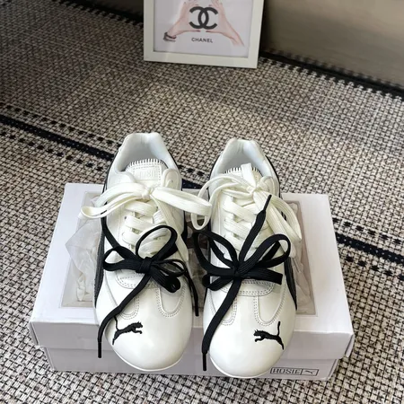 プーマ カジュアルシューズ