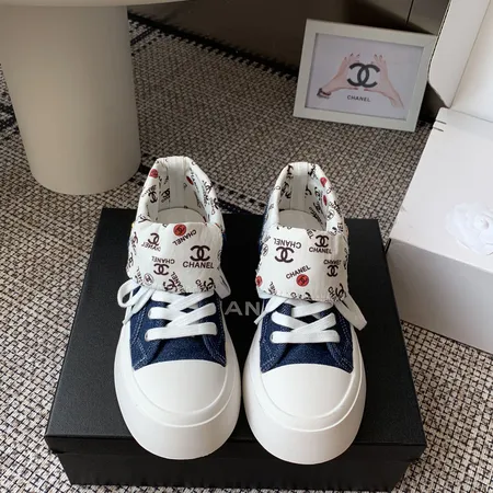 シャネル カジュアルシューズ