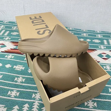 アディダス スリッパ