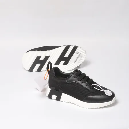 エルメス カジュアルシューズ