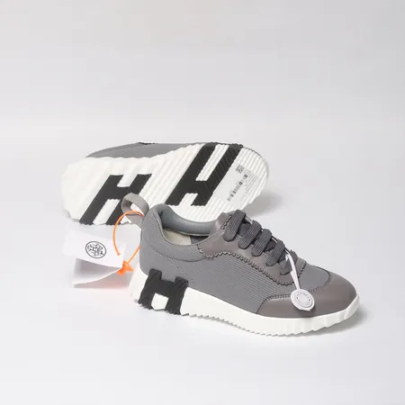 エルメス カジュアルシューズ