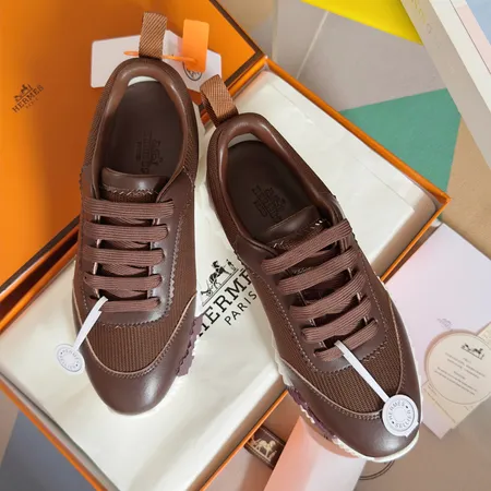 エルメス カジュアルシューズ