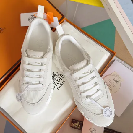 エルメス カジュアルシューズ