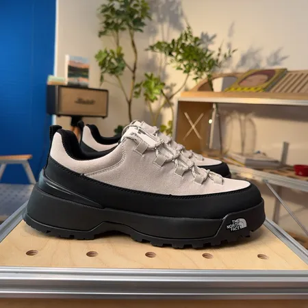 ノースフェイス カジュアルシューズ