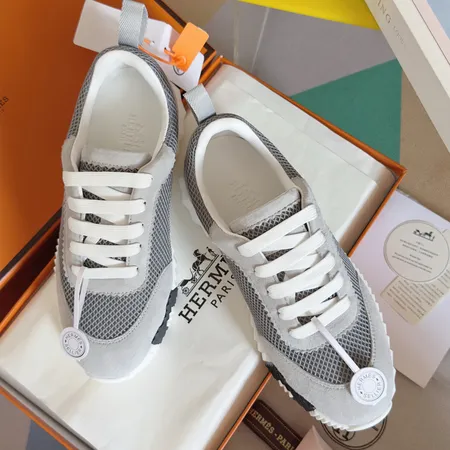 エルメス カジュアルシューズ