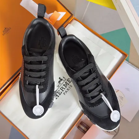 エルメス カジュアルシューズ