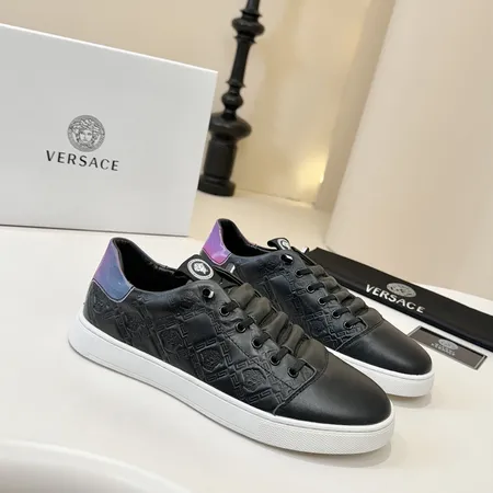 ヴェルサーチ カジュアルシューズ