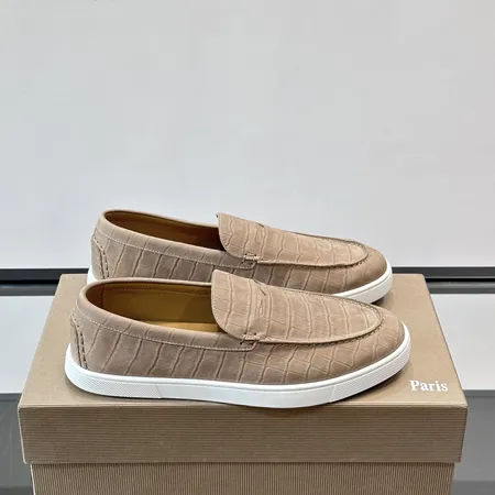 クリスチャン・ルブタン カジュアルシューズ