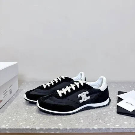 セリーヌ カジュアルシューズ