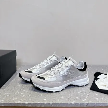 シャネル カジュアルシューズ