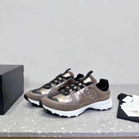 シャネル カジュアルシューズ