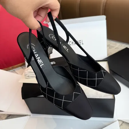 シャネル サンダル