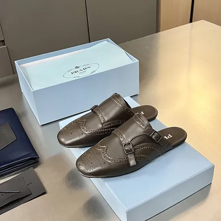 プラダ スリッパ