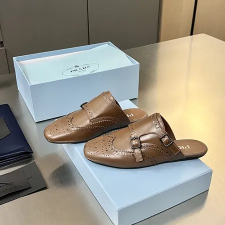 プラダ スリッパ