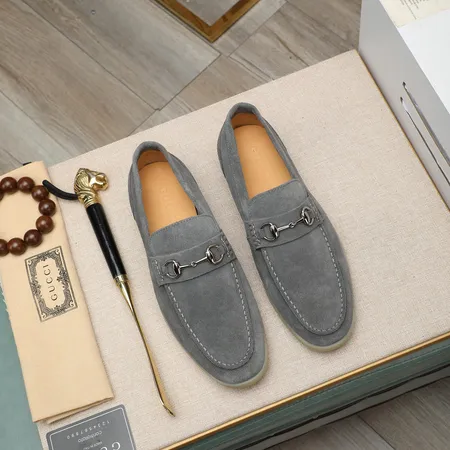 グッチ ビジネスシューズ