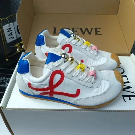 ロエベ カジュアルシューズ