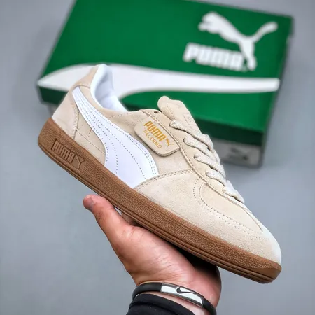 プーマ カジュアルシューズ