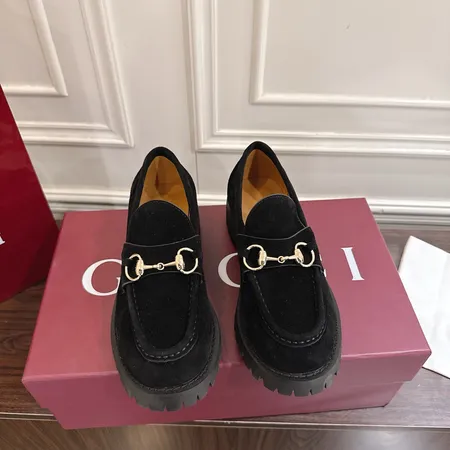 グッチ ビジネスシューズ