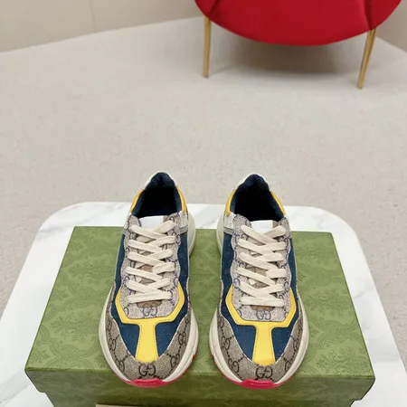 グッチ スニーカー