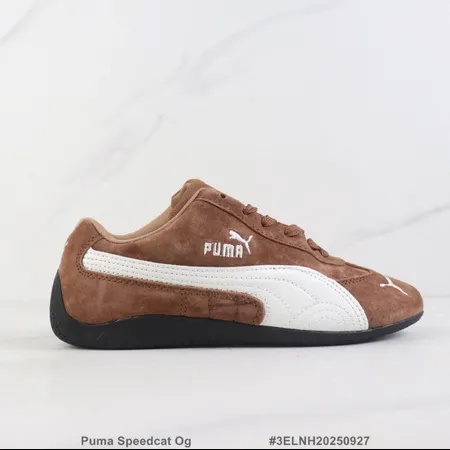 プーマ スニーカー