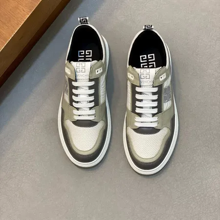 ジバンシィ カジュアルシューズ