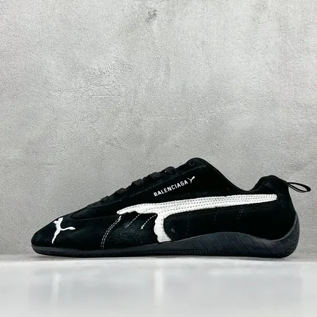 プーマ カジュアルシューズ