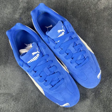 プーマ カジュアルシューズ