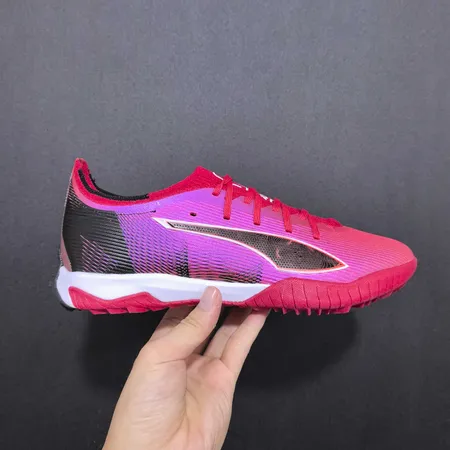 プーマ スニーカー