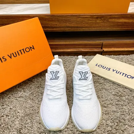 ルイヴィトン スニーカー