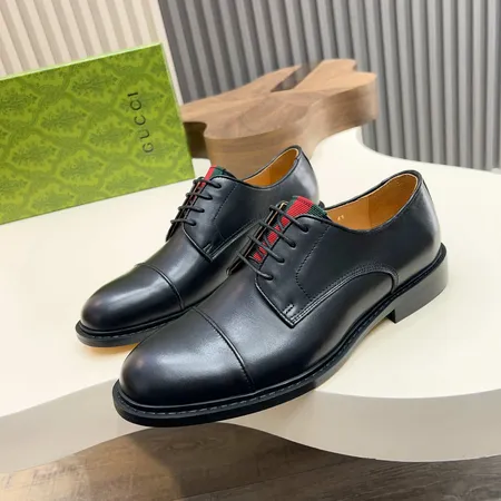 グッチ ビジネスシューズ