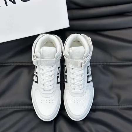 ジバンシィ カジュアルシューズ