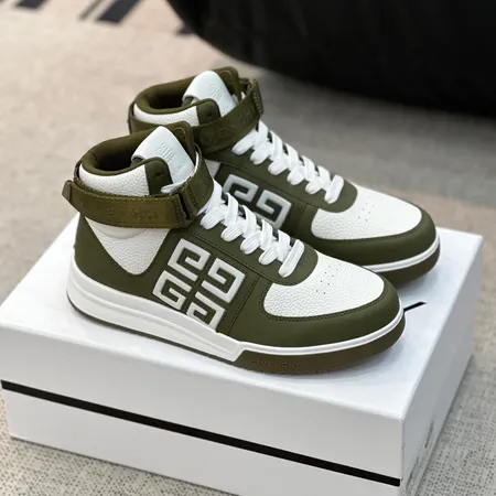 ジバンシィ カジュアルシューズ