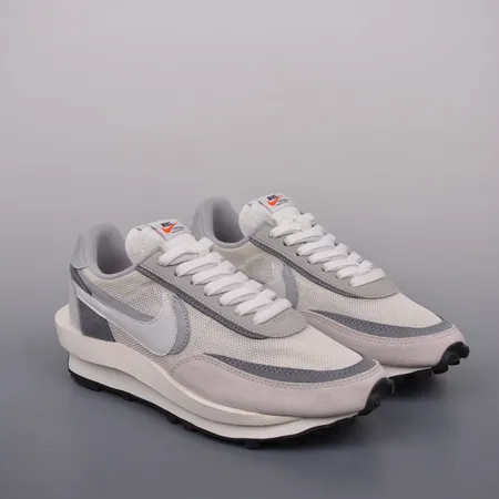 ナイキ カジュアルシューズ