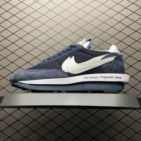 ナイキ カジュアルシューズ