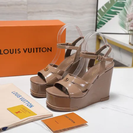 ルイヴィトン サンダル