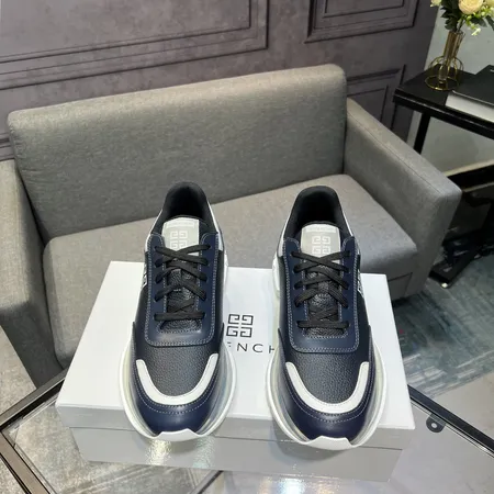 ジバンシィ カジュアルシューズ