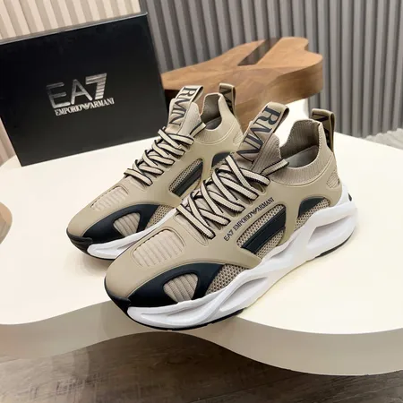 アルマーニ カジュアルシューズ