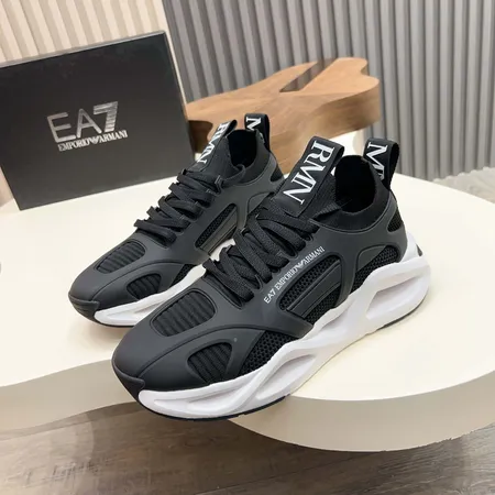 アルマーニ カジュアルシューズ