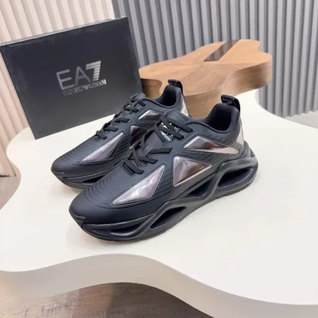 アルマーニ カジュアルシューズ