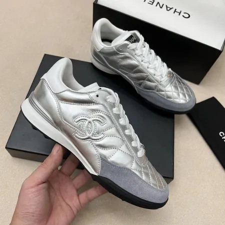 シャネル カジュアルシューズ