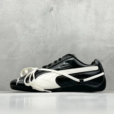 プーマ カジュアルシューズ