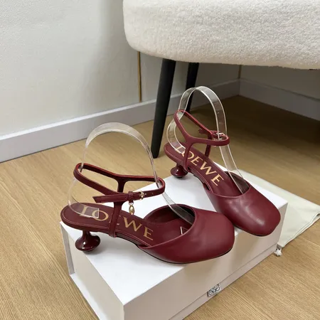 ロエベ サンダル