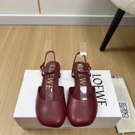 ロエベ サンダル