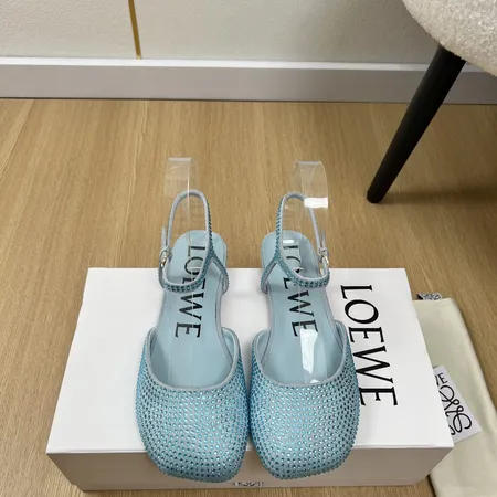 ロエベ サンダル