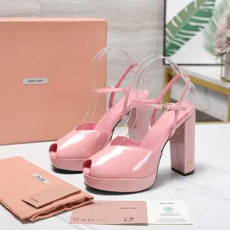 ミュウミュウ サンダル