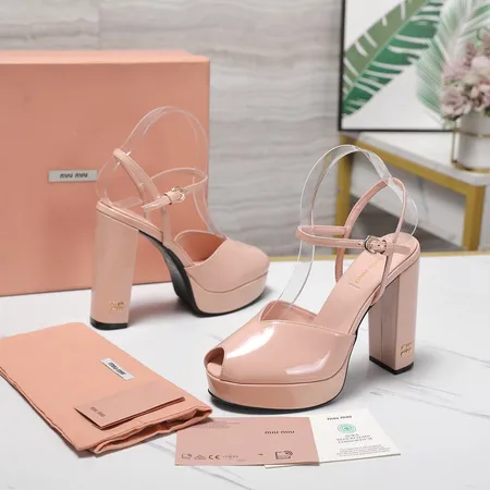 ミュウミュウ サンダル